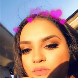 Meet your Posher, Paulina